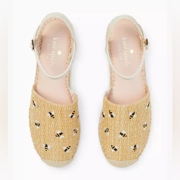 kate spade Shoes - Kate Spade Bonnie Bee Straw Flats Size 8
